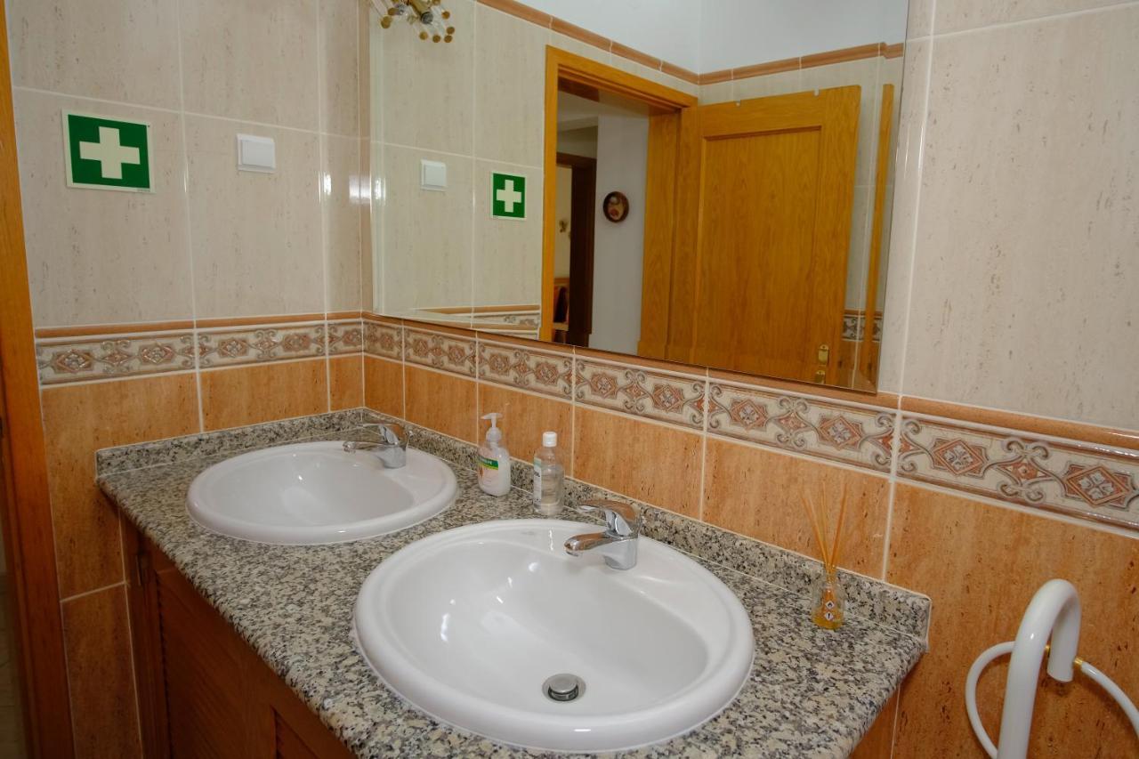 Apartamento T2 Em Condominio Fechado. Albufeira Exterior photo